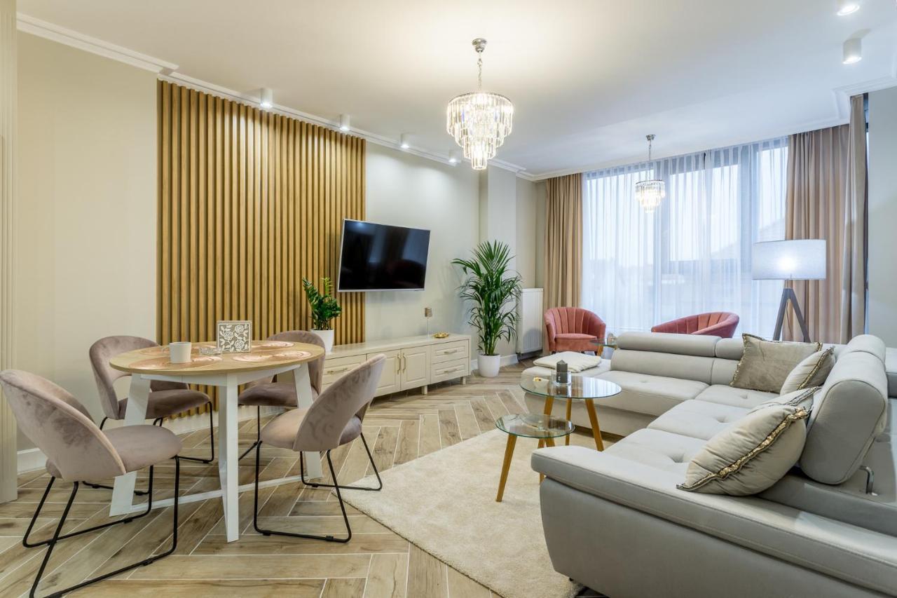 에우크 Apartament Jasminowy 아파트 외부 사진